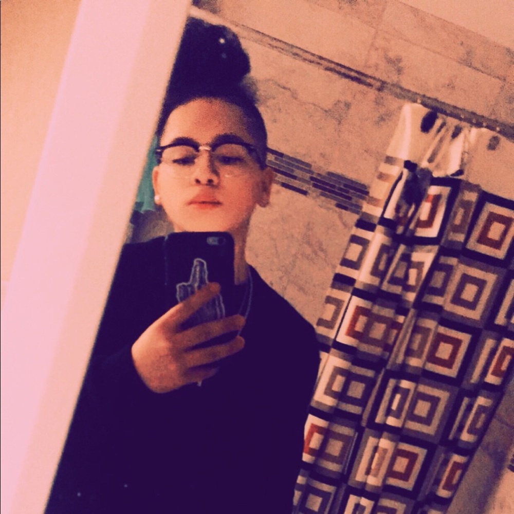Meet your Posher, Gianni